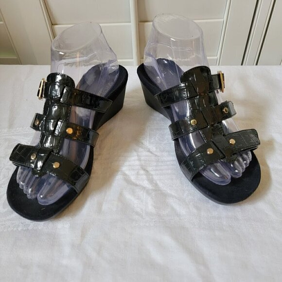 Vionic Radia Sandals - Black with Crocodile Pattern - Size 6 - NWOT - Picture 2 of 9